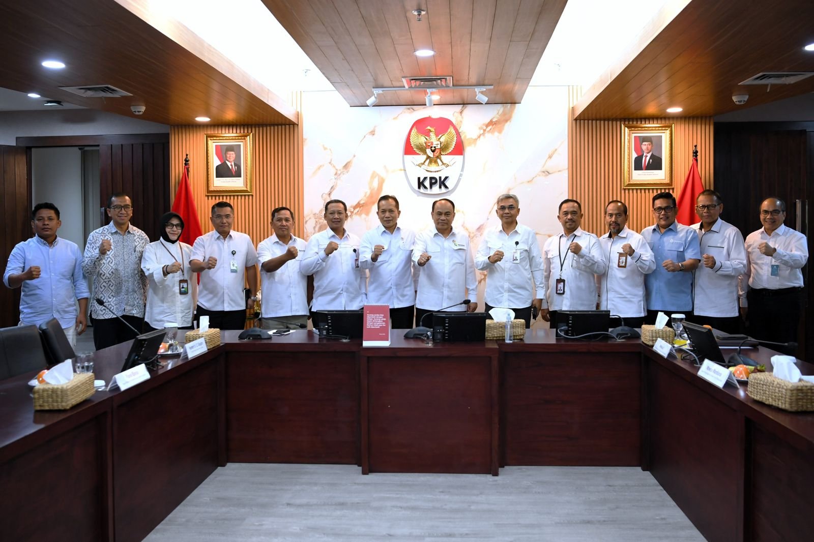 Menkop Gandeng KPK Untuk Jaga Kredibilitas, Integritas dan Akuntabilitas Kopdes/Kel Merah Putih 1 pul 123