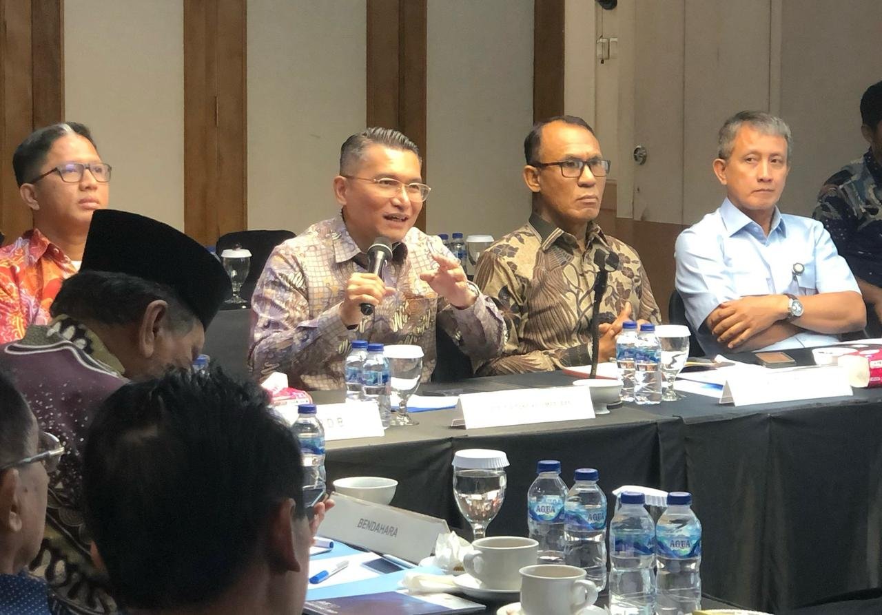 Kemenkop Dorong Sinergi Strategis Koperasi Desa/Kelurahan Merah Putih Bersama Jaringan KUD di Daerah 1 pul 24