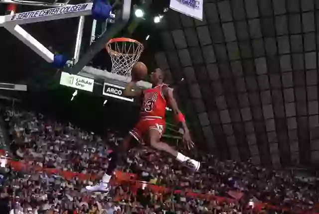 Supercar Legendaris Milik Michael Jordan Baru Ditemukan Setelah Hilang Lebih dari 10 Tahun 1 pul 37