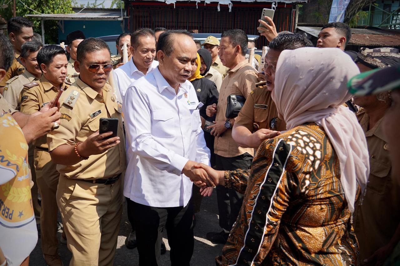 Menkop Genjot Pembentukan Koperasi Desa/Kelurahan Merah Putih di Jawa Tengah Sebagai Arus Utama Baru Ekonomi Pedesaan 2 pul 53