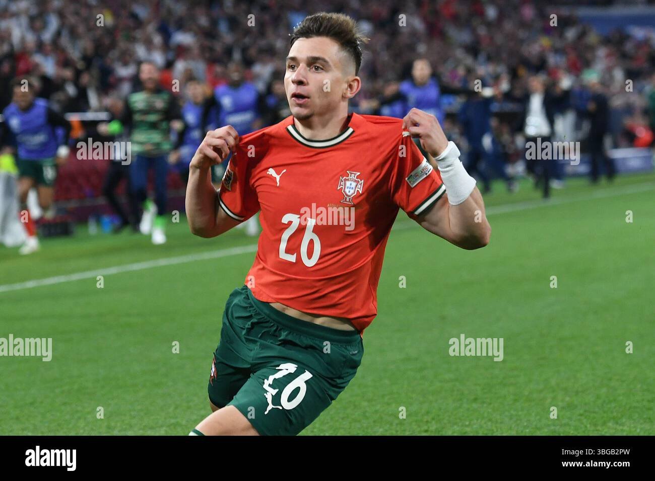 Portugal vs Spanyol di Final UEFA Nations League 2025: Duel Sengit Rebut Gelar Kedua 1 pul 126