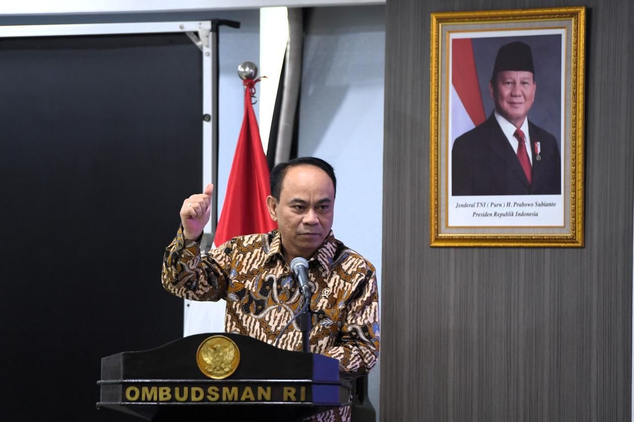 Budi Arie Setiadi: Kopdes/ Kel Merah Putih Sebagai Tempat Pelayanan Kebutuhan Dasar Masyarakat Desa 1 pul 162