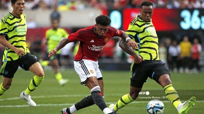 Aston Villa Siap Kejutkan Pasar Transfer, Incar Jadon Sancho dari Manchester United 1 pul 85
