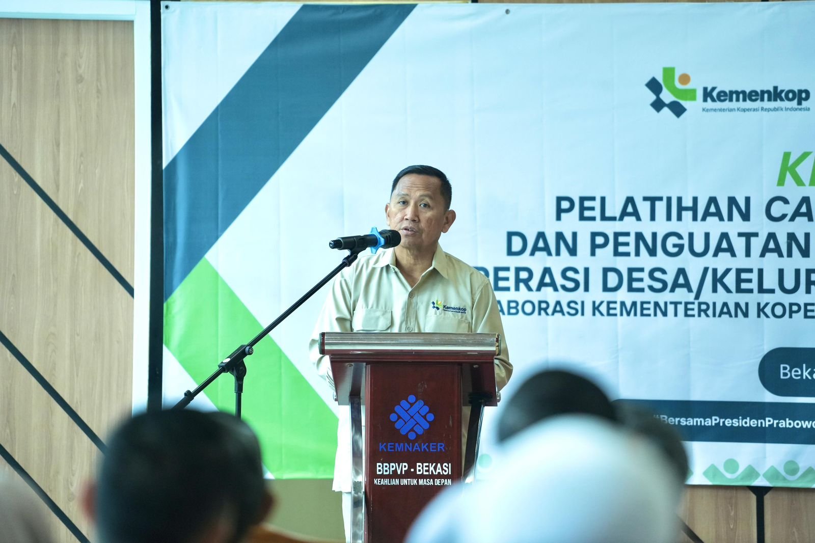 SesKemenkop Optimis Kopdes Merah Putih Percontohan Bakal Jadi Motor Penggerak Ekonomi Desa 1 pul 138