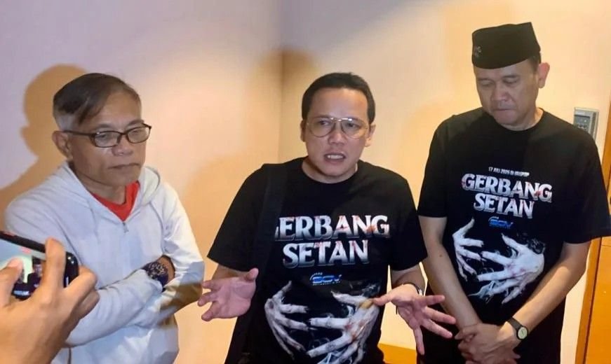 'Gerbang Setan': Film Horor yang Dibungkus Cerita Komedi Dibintangi Cak Lontong Dkk 1 pul 158