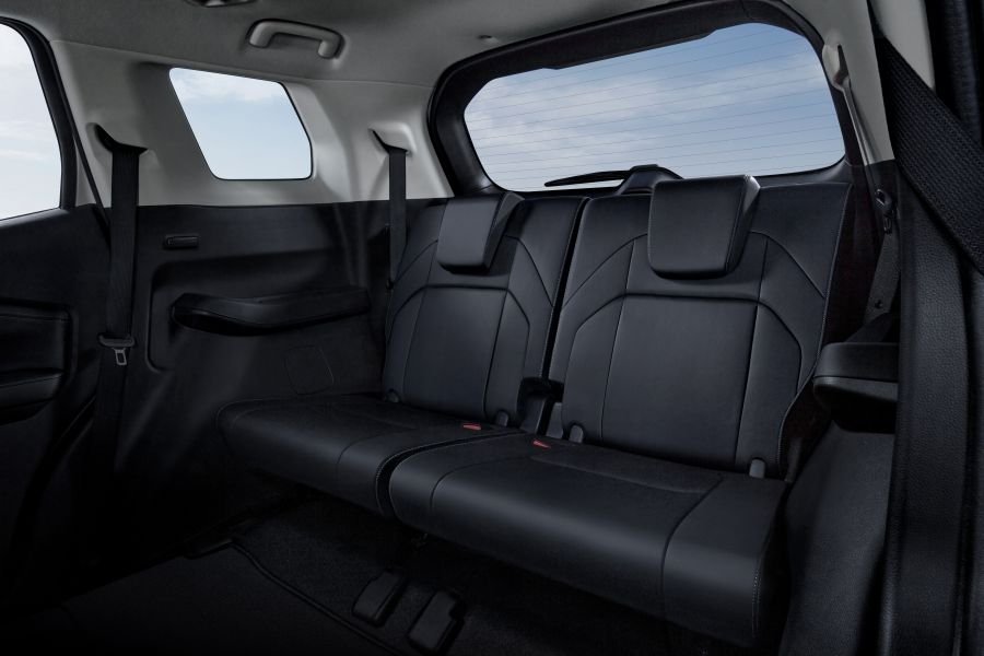 Mitsubishi Motors Gelar Peluncuran Perdana All-New Destinator di Indonesia Sebuah SUV Tiga Baris yang Nyaman untuk Semua Penumpang 5 pul 178