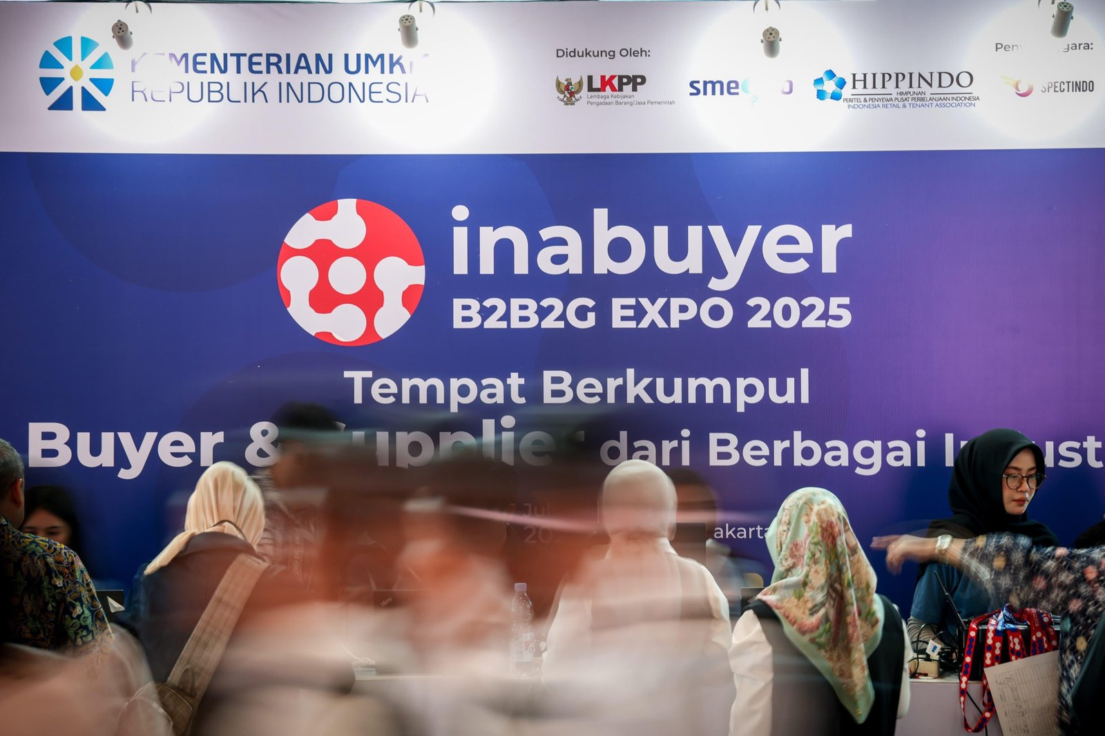 INABUYER B2B2G EXPO 2025 Diresmikan, Dorong UMKM Jadi Pemain Utama Rantai Pasok Nasional 3 pul 262 scaled