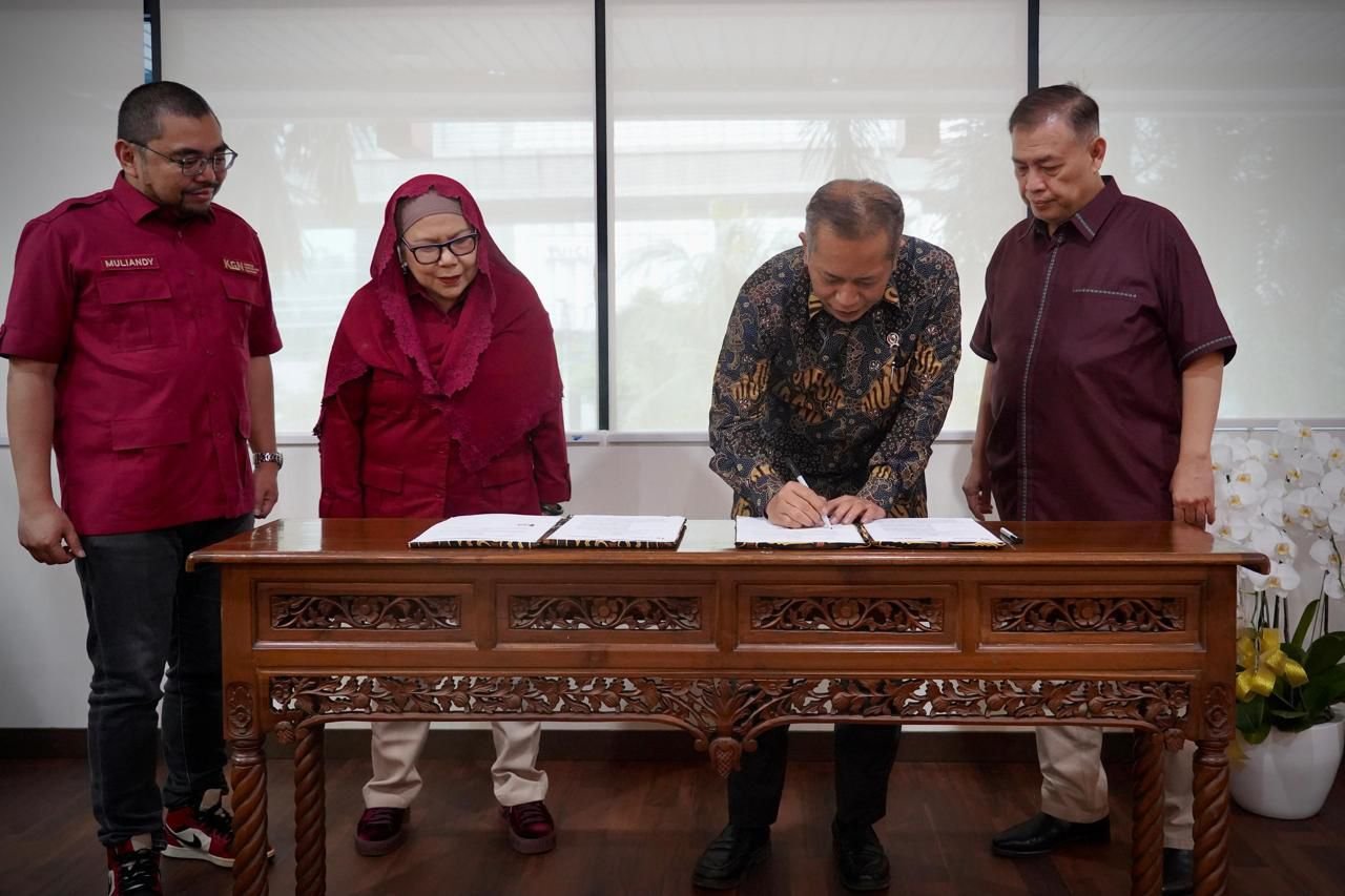Kemenkop dan KGN Jalin Kerja Sama Peningkatan SDM Pengelola Kopdes Merah Putih Berbasis ToT 1 pul 170