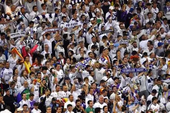 Fans Real Madrid Tuntut Permintaan Maaf Komentator Barcelona yang Sindir Luka Modric 3 pul 2