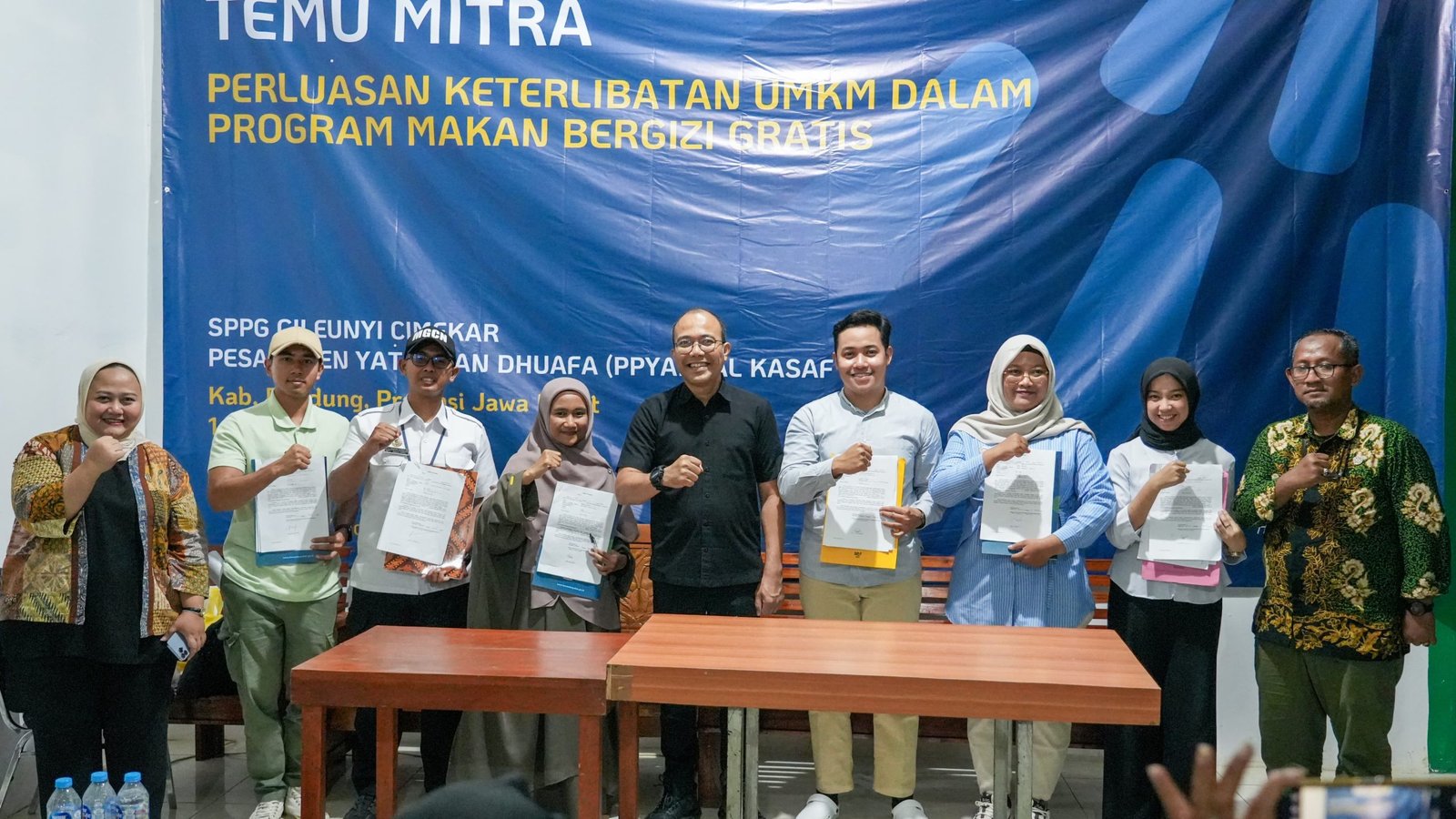 Kementerian UMKM Fasilitasi 18 Pengusaha Mikro Terkurasi untuk Dukung Program Makan Bergizi Gratis di Bandungram MBG 2 pul 29 scaled