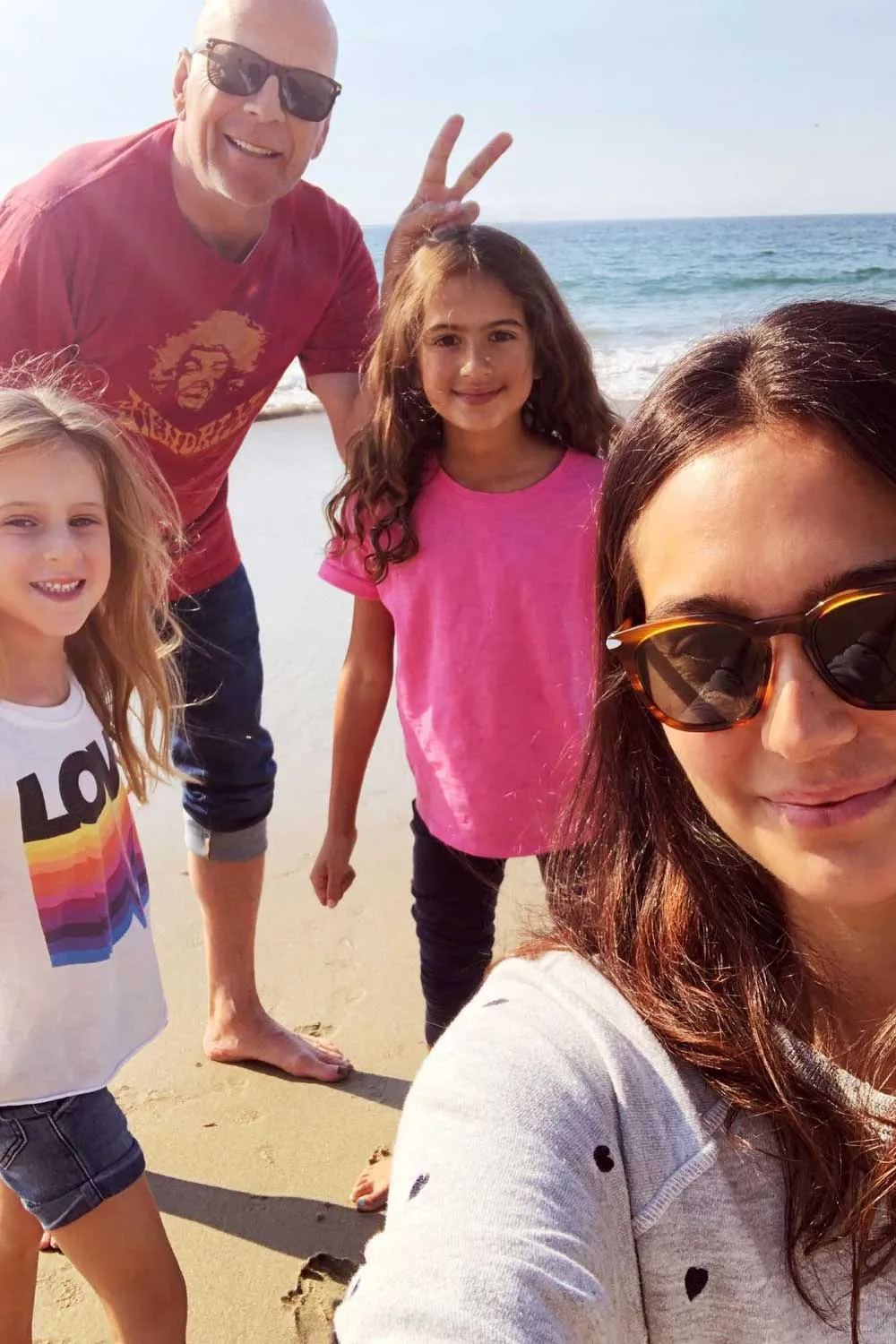 Emma Heming Willis Bicara Soal Perawatan Bruce Willis yang Idap Demensia 2 pul 85