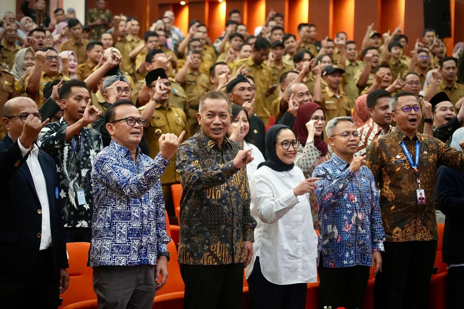 Wamenkop Tegaskan Pembentukan Kopdes/Kel Merah Putih Perkuat Ekonomi Desa yang Mandiri 3 pul 90