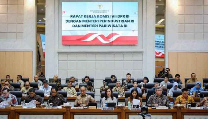 Menteri Widiyanti: Pariwisata Jadi Motor Baru Penggerak Ekonomi Indonesia 1 68b8f824a7731048646479