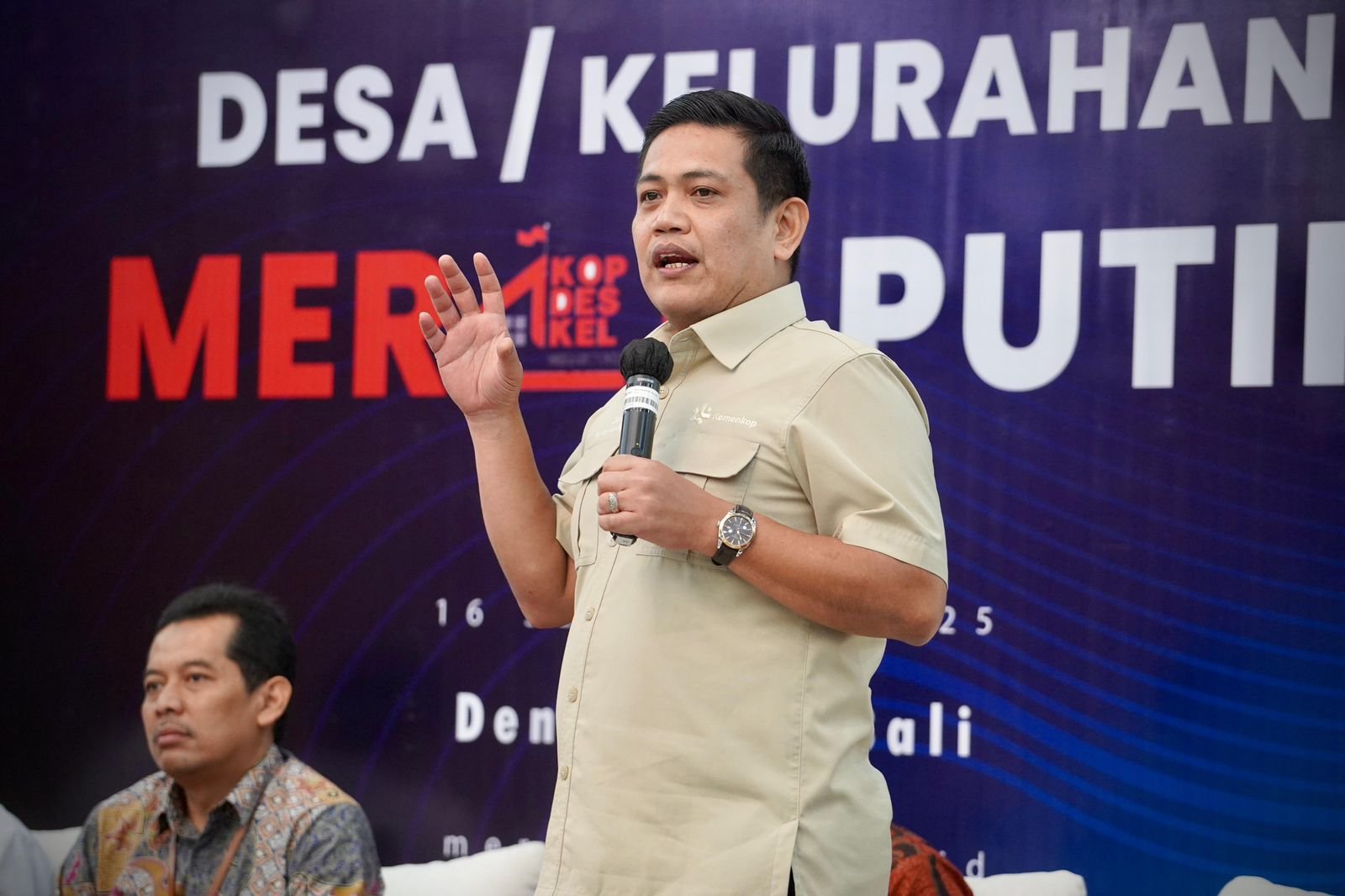 Kemenkop Terus Perkuat Kapasitas dan Kualitas SDM Business Assistant Kopdes Merah Putih 1 pul 103