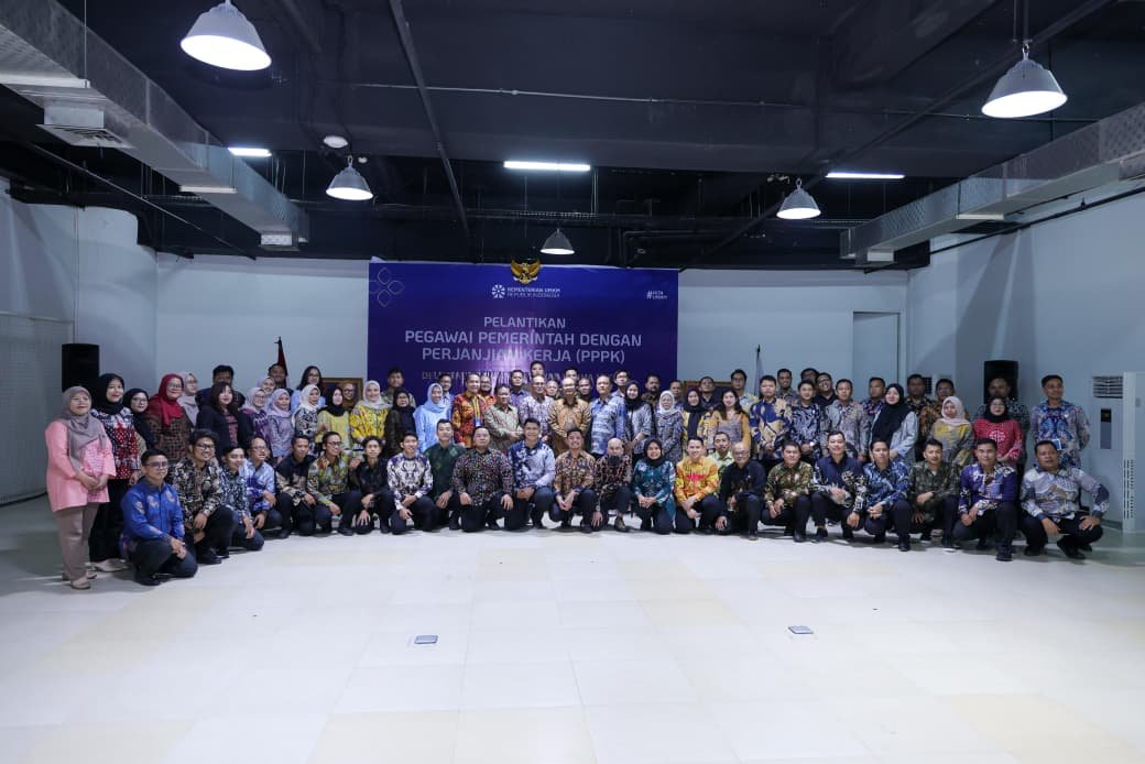 Kementerian UMKM Lantik 70 PPPK Wujudkan Pelayanan Lebih Baik bagi UMKM 2 pul 208