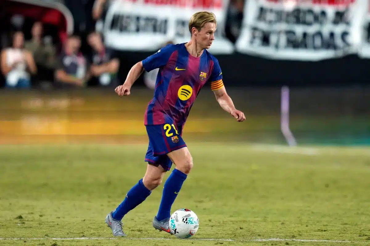 Barcelona vs Newcastle di Liga Champions: Lamine Yamal Absen, Flick Bebas Dampingi Tim 2 pul 51
