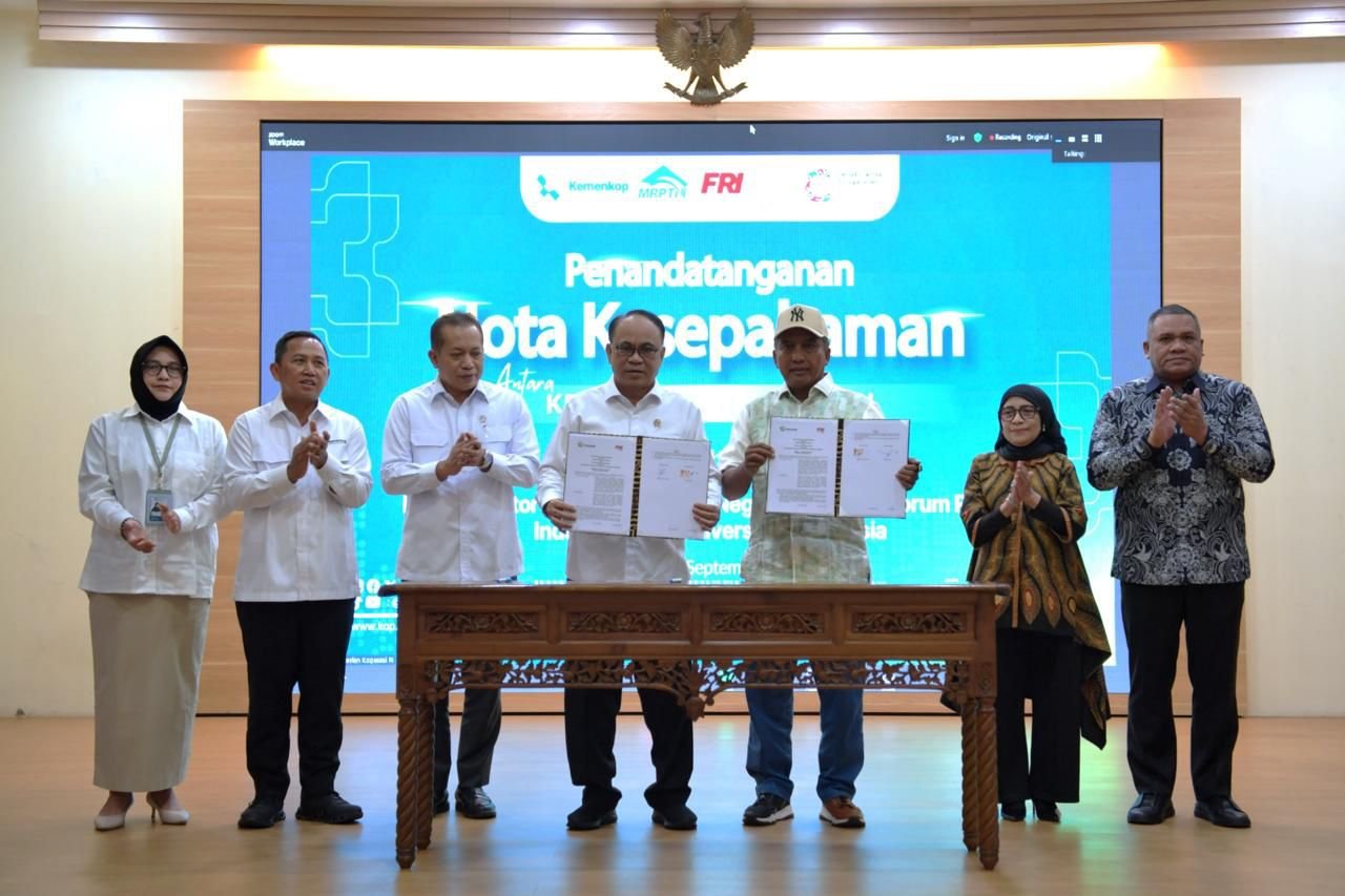 Teken MoU, Kemenkop dan Perguruan Tinggi Sinergi Majukan SDM Kopdes Merah Putih 1 pul 6