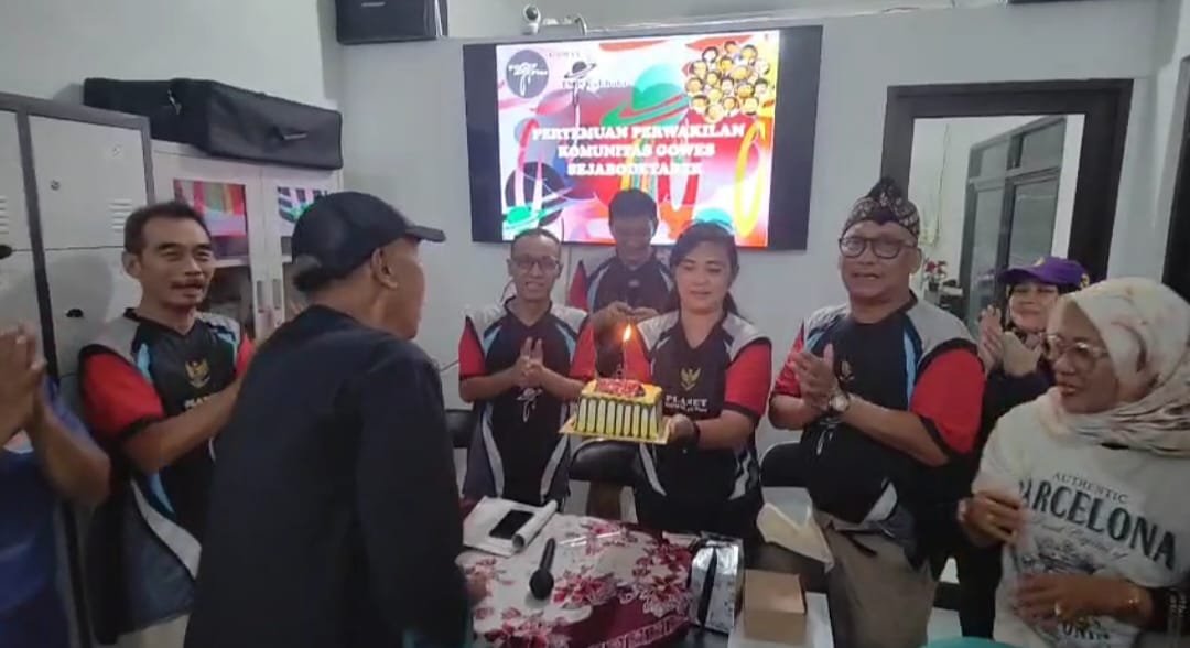 25f30553 27f7 44c8 858b f8f87e46a320
