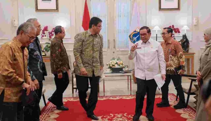 Menkeu Purbaya: Bank Jakarta Siap Dorong Kredit UMKM, Serap Lapangan Kerja Baru di Ibu Kota 2 siaranpers pemprov dki 20251007113353 4guszb 894
