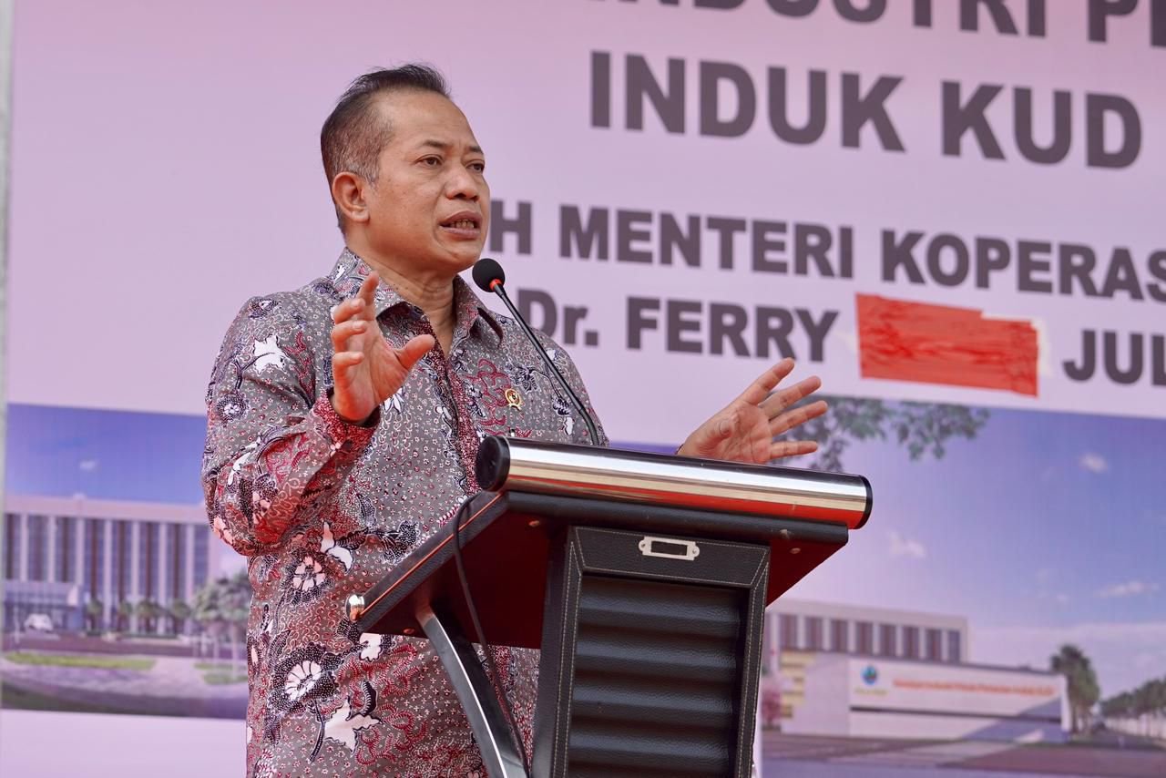 Menkop Ajak INKUD dan Ritel Modern Dukung Pengembangan Ekosistem Kopdes Merah Putih 2 IMG 20251104 WA0184