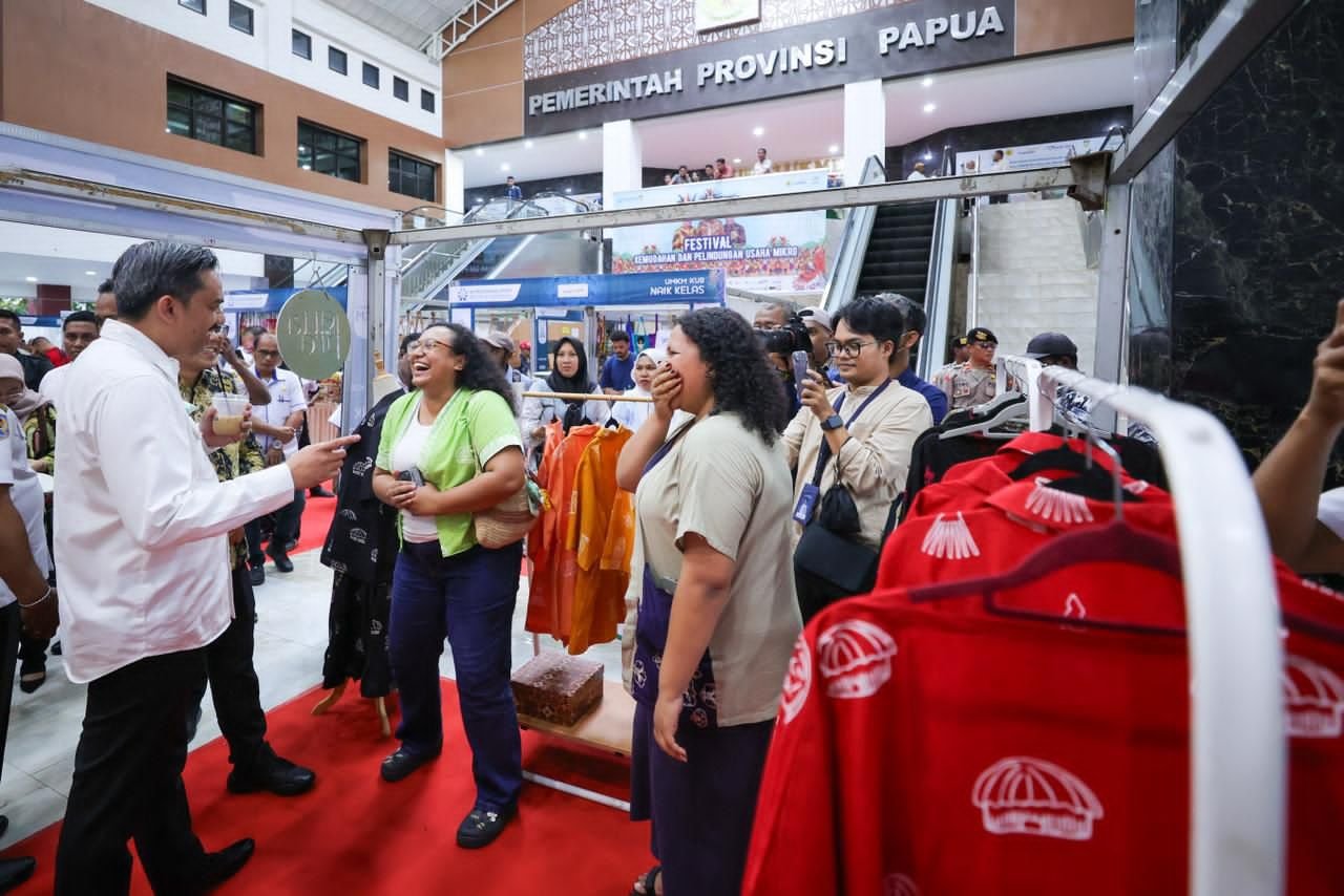 Maman Abdurrahman Dukung Optimalisasi Layanan dan Pelindungan UMKM Papua 2 IMG 20251112 WA0114