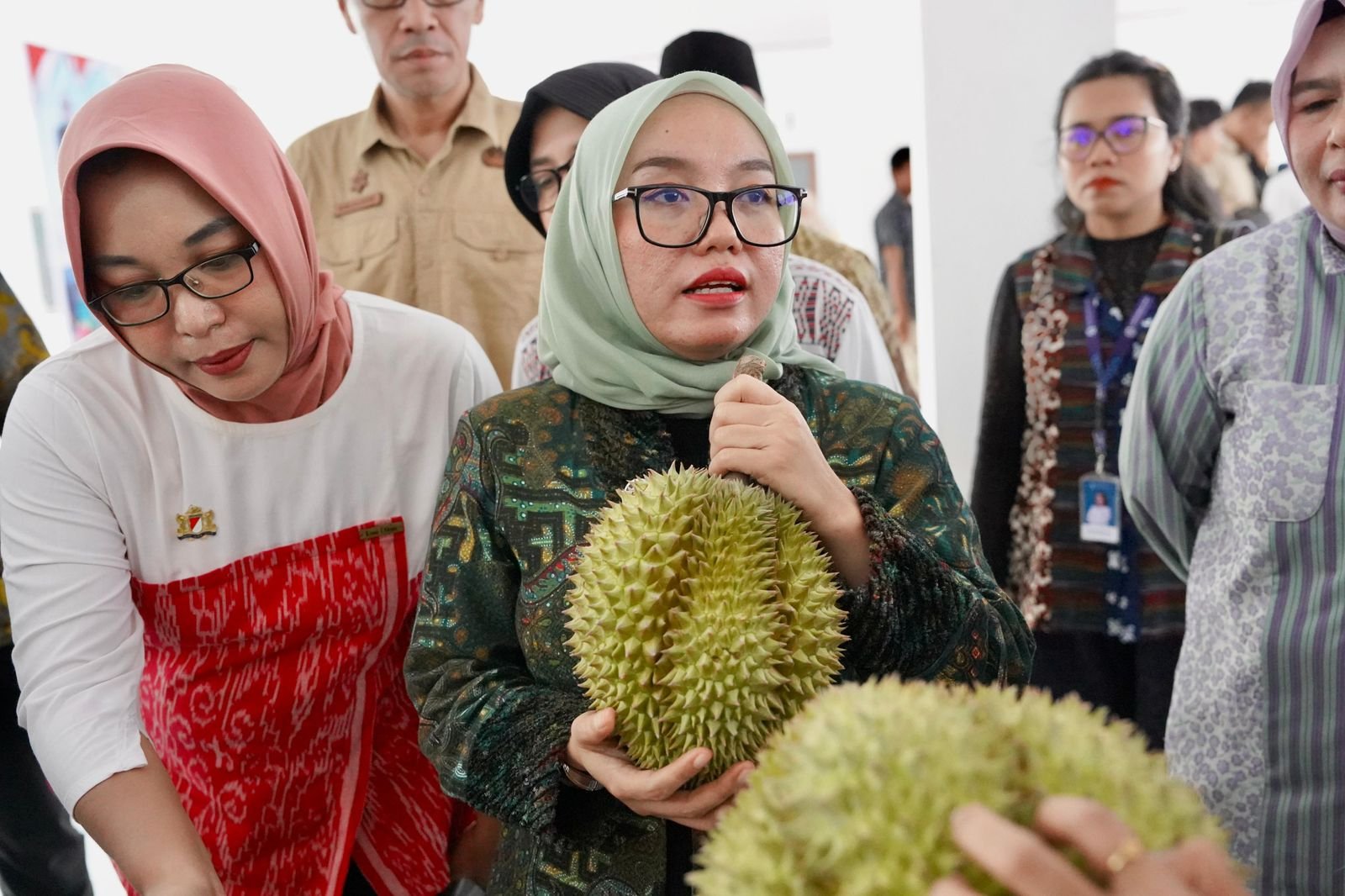 Kemenkop Dorong Pengembangan Ekonomi Lokal Lewat Koperasi 1 IMG 20251121 WA0073