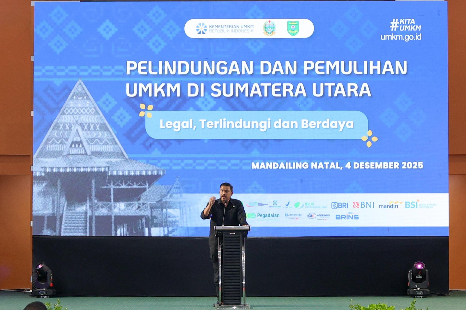 KemenUMKM Beri Layanan Pelindungan dan Pemulihan bagi UMKM di Mandailing Natal 1 IMG 20251205 WA0067