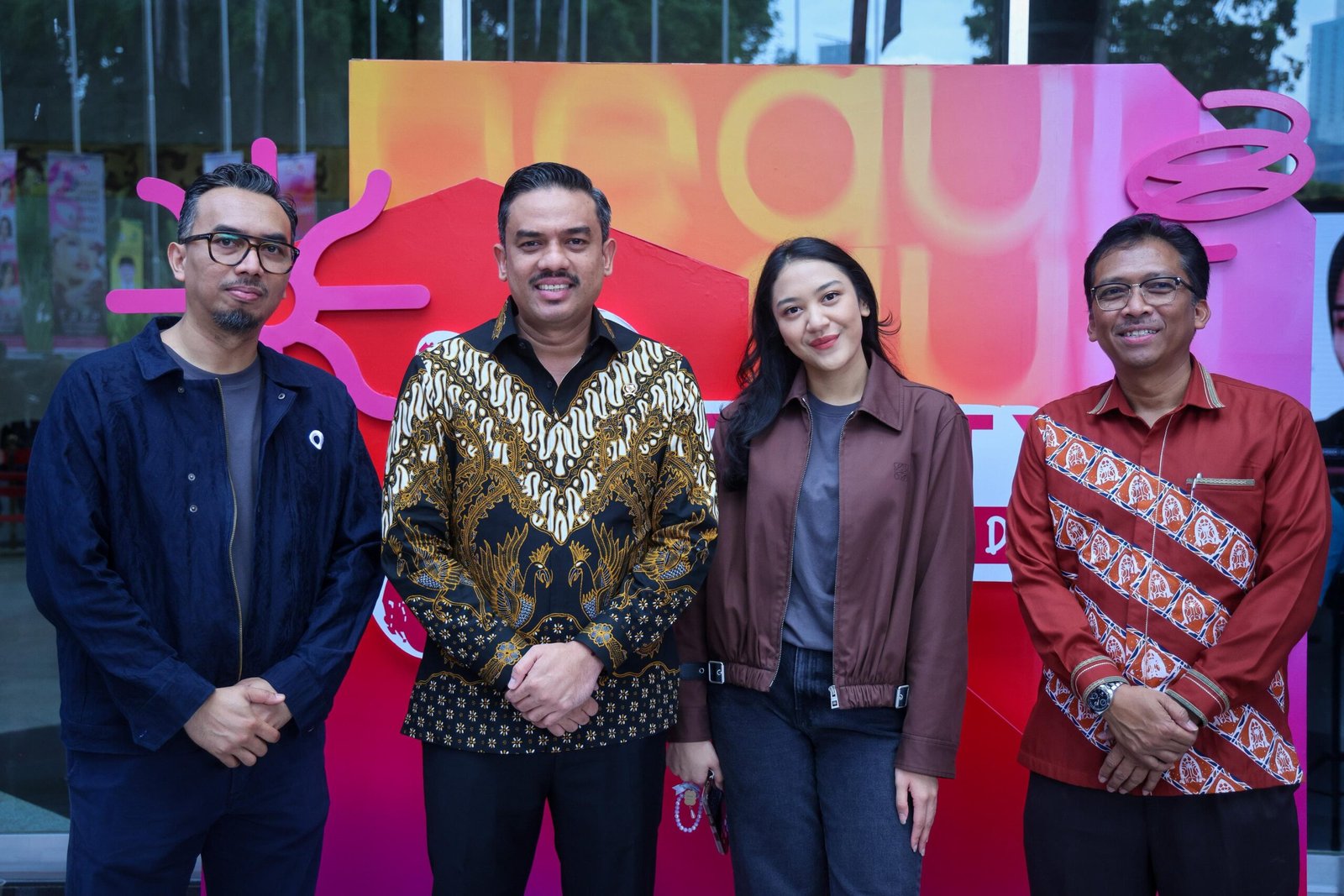 Maman Abdurrahman Dorong Produk Kosmetik Lokal Kuasai Pasar Domestik Hingga Go Global 2 IMG 20251205 WA0235 scaled
