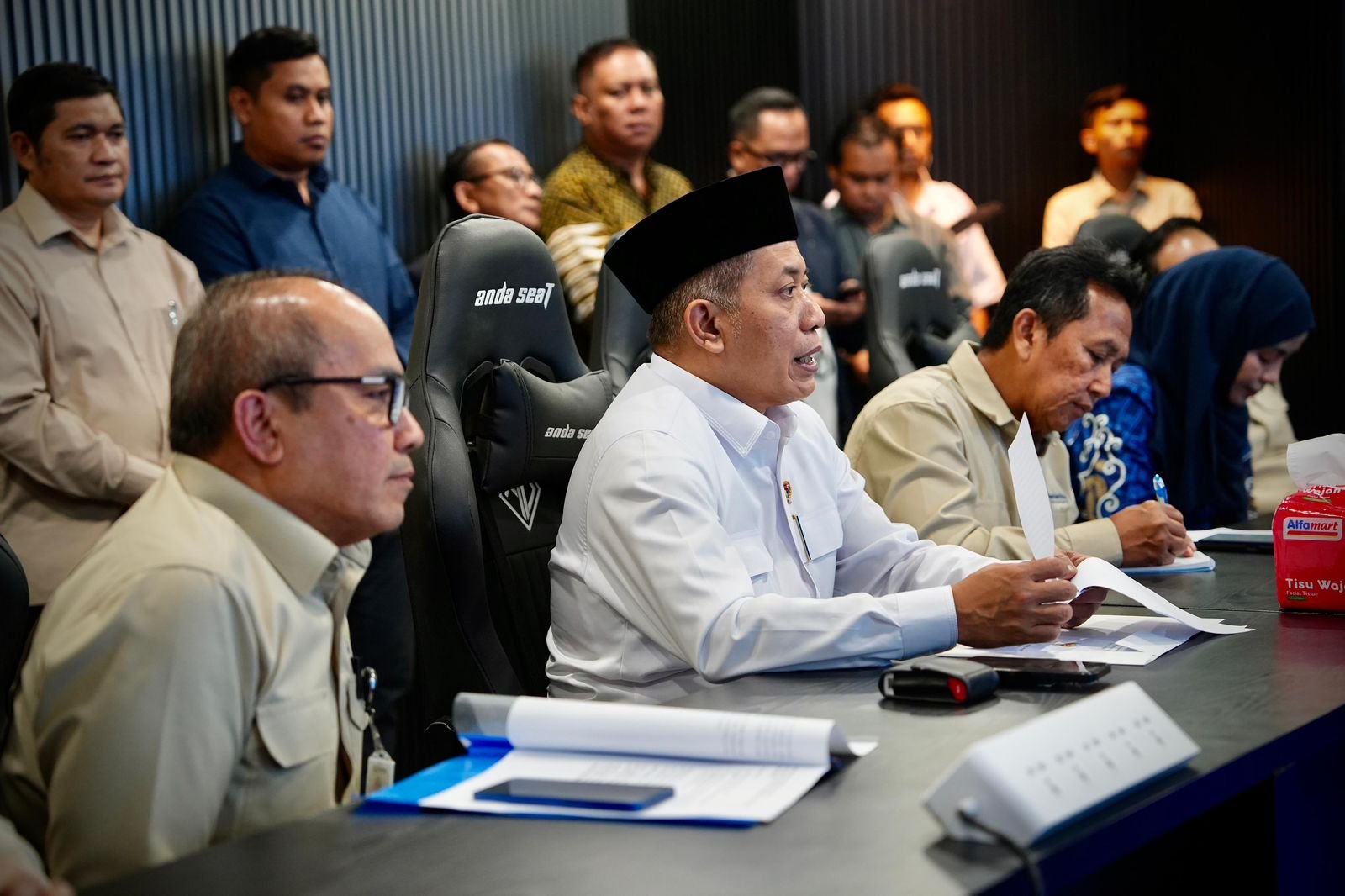 Kementerian Koperasi Konsolidasi PMO untuk Percepat Pembangunan Fisik Kopdes Merah Putih 1 IMG 20251231 WA0045