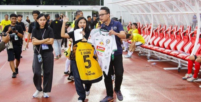 Sepak Bola Peduli: I.League–APPI Galang Dana untuk Aceh dan Sumatera 3 IMG 20251219 204112