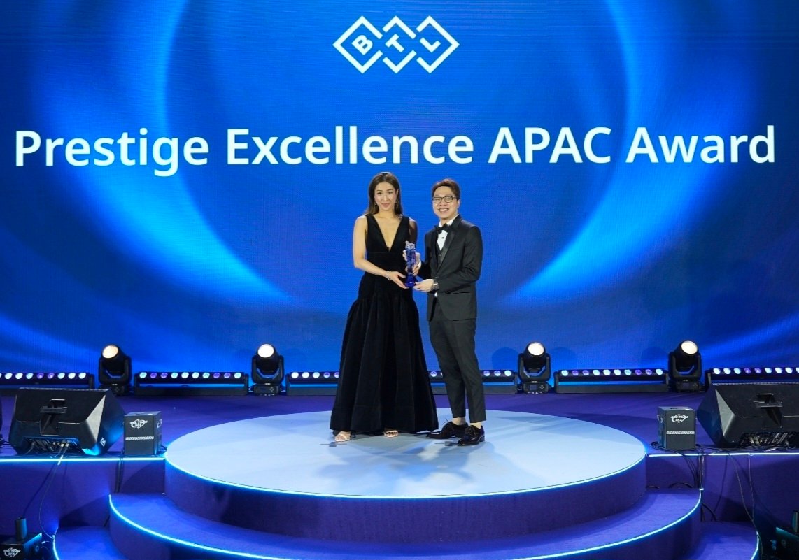 Bangga..!! dr.Richard Lee Harumkan Indonesia Dalam Prestige Excellent APAC Award 2025 Di Vietnam 1 Screenshot 20251202 135618 Photos