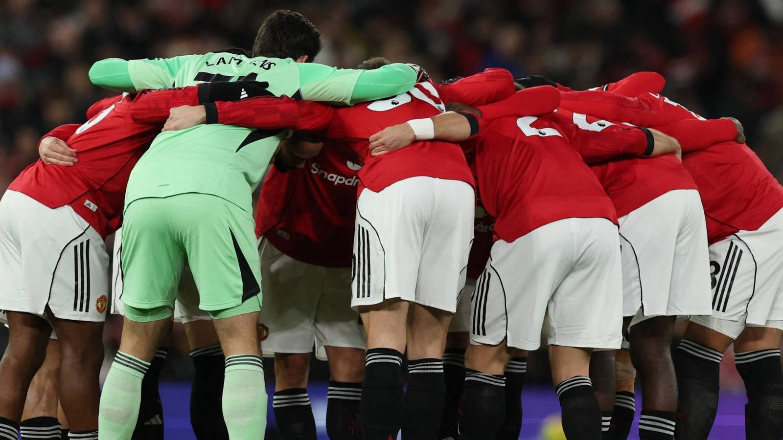 Ruben Amorim Soroti Performa Dalot dan Ugarte Meski MU Menang Atas Newcastle 1 mixcollage 26 dec 2025 08 03 pm 2496
