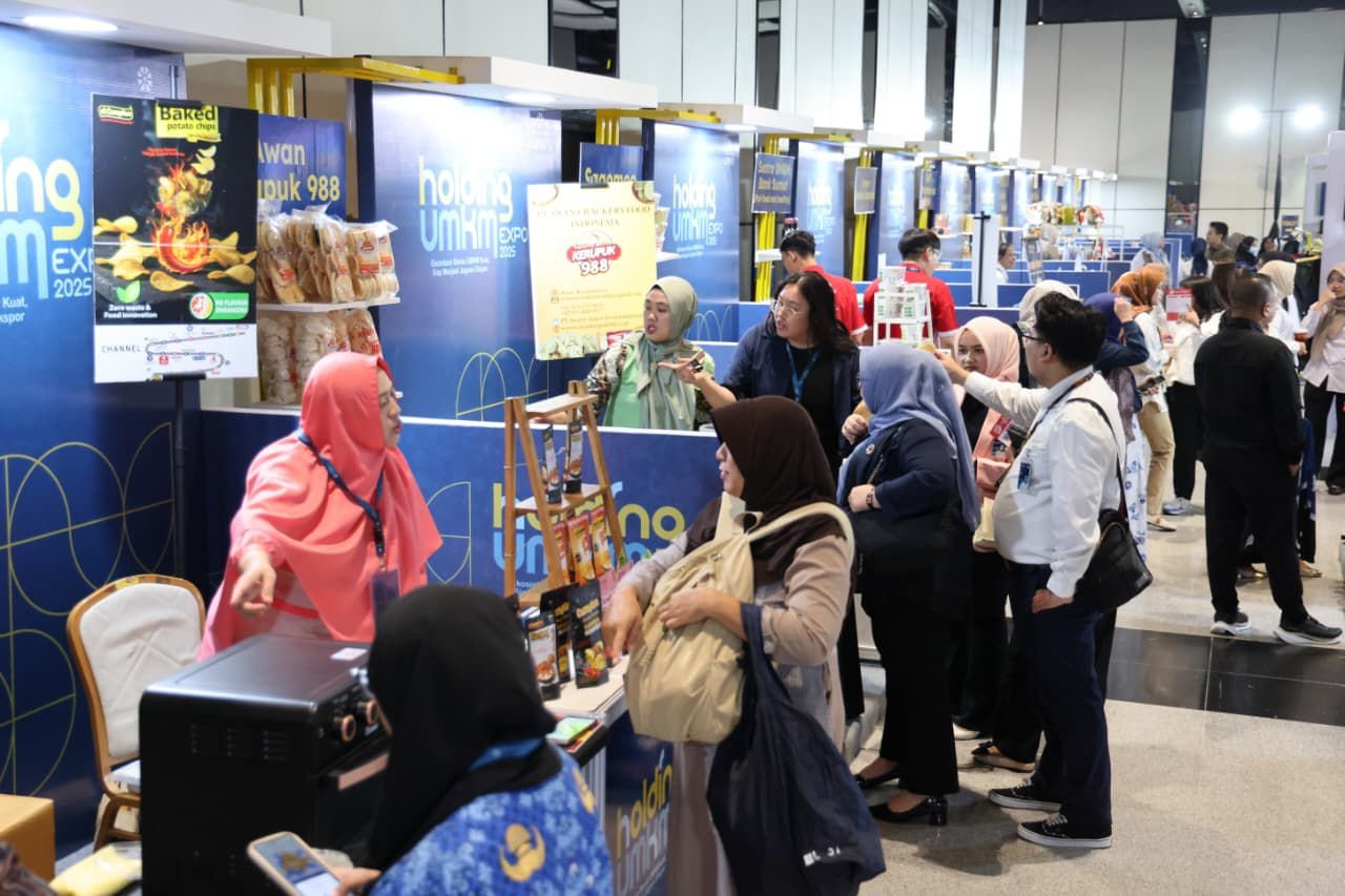Wamen Helvi: Ketimpangan Hubungan Antara UMKM dan Industri Besar Dapat Dijembatani Melalui Program Holding UMKM 3 pul 69