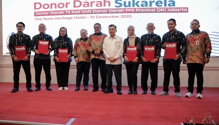 Wagub Rano Karno Apresiasi 200 Pendonor Darah Sukarela, Tekankan Pentingnya Kepedulian 1 siaranpers pemprov dki 20251210121734 s6e1c1 838