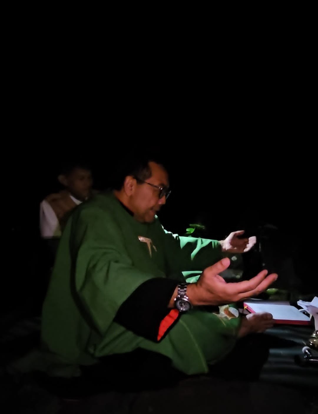 Wangi Bunga dan Cahaya Langit Iringi Misa Awal Tahun di Gunung Padang 2 IMG 20260113 WA0265
