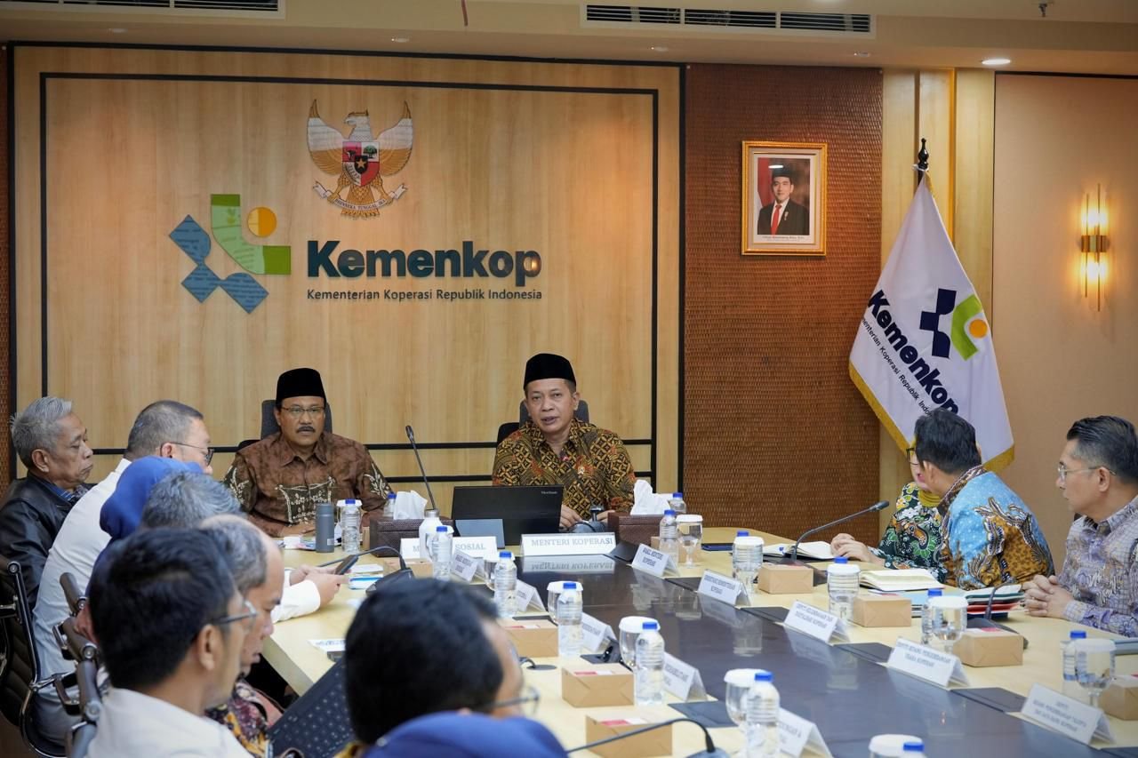 Kemenkop dan Kemensos Tandatangani MoU Pemberdayaan Keluarga Penerima Manfaat Melalui Kopdes Merah Putih 2 IMG 20260124 WA0030