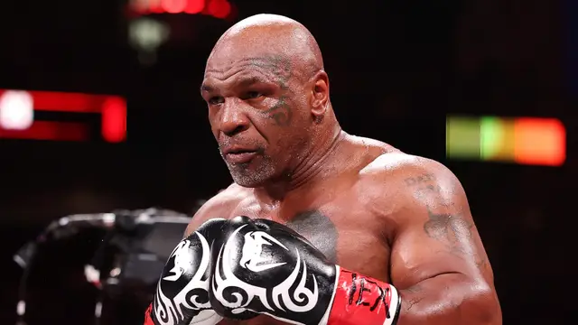 Mike Tyson Umumkan Comeback Lagi, Duel Kontra Floyd Mayweather Segera Terwujud? 2 pul 26