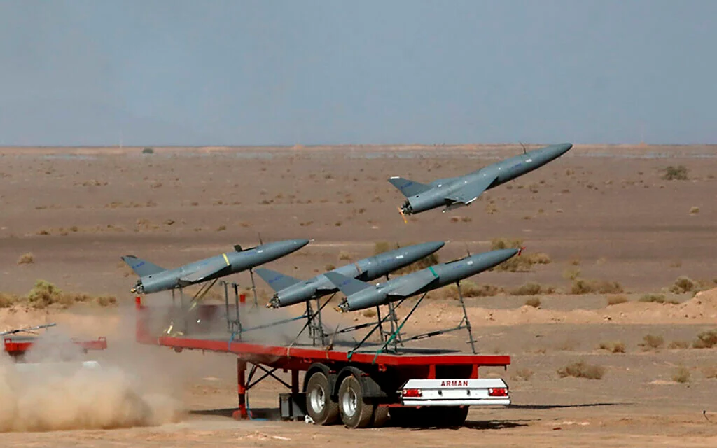 Perang Drone Iran-Israel: Ancaman Baru yang Sulit Dideteksi dan Semakin Kompleks 1 AP22237491946697 1024x640 1