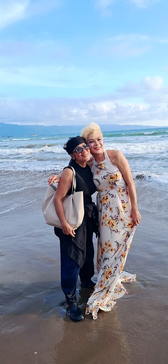 Bolak-balik Swiss–Indonesia, Rona Keller Hadirkan Sentuhan Eropa di Single “Ich Liebe Dich" 1 R