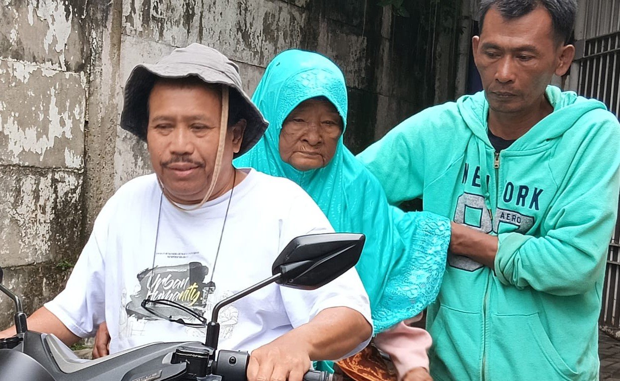 Kisah Mak Caiyem, Pemulung Lansia di Bekasi: Sakit Bertahun-Tahun, Yayasan Humaniora Rumah Kemanusiaan Ulurkan Tangan 1 pul 19