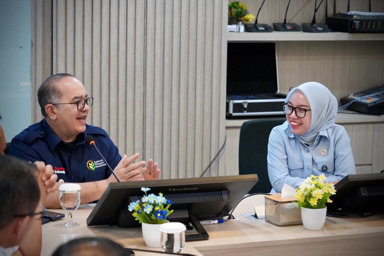 Farida Farichah Tekankan Pentingnya Koordinasi dan Komunikasi Bersama dengan Agrinas di Ruang Publik 2 WhatsApp Image 2026 04 01 at 15.30.50