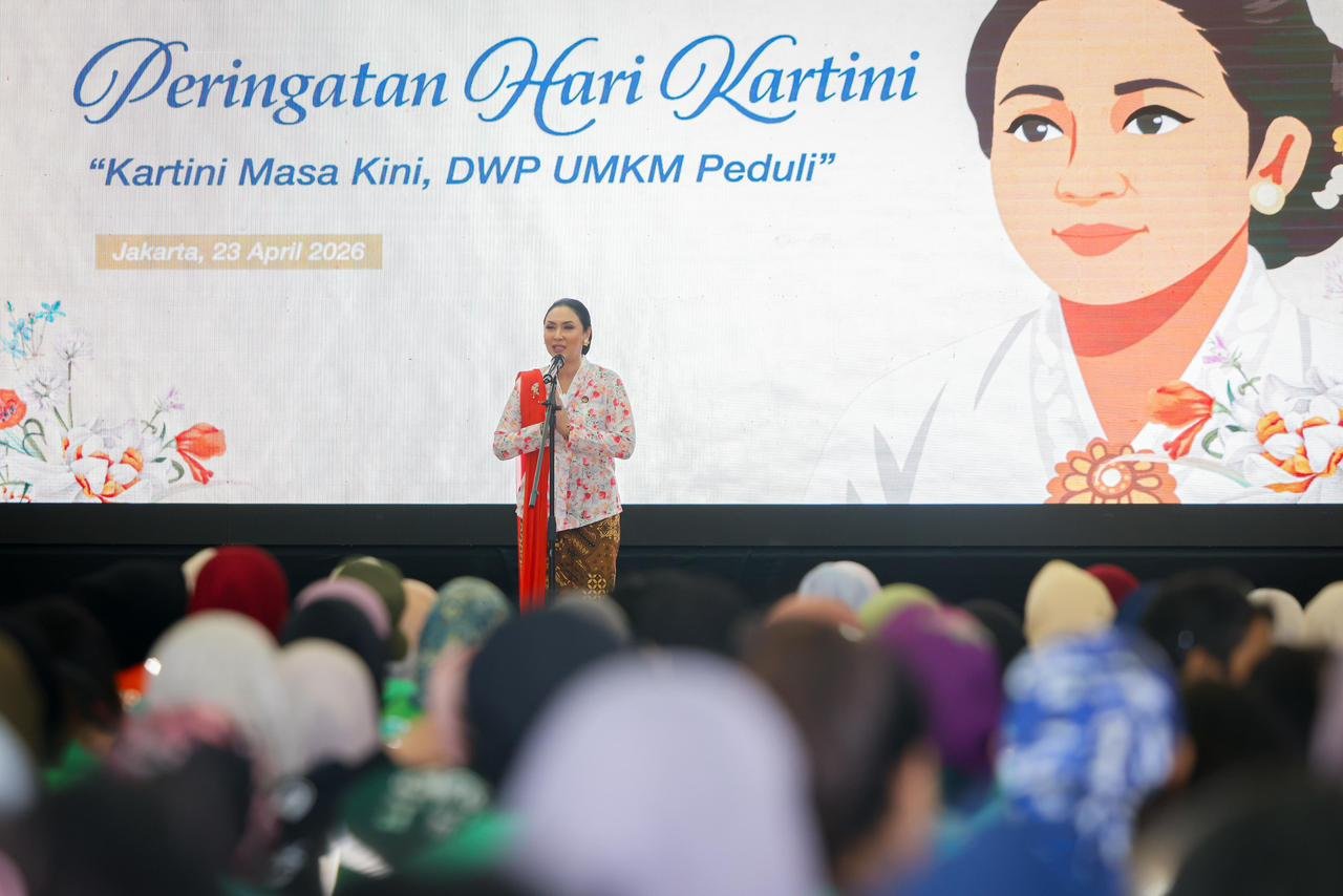 DWP KemenUMKM Berikan Apresiasi Kepada Perempuan Tangguh dari Berbagai Latar Belakang Profesi 2 WhatsApp Image 2026 04 23 at 20.46.22