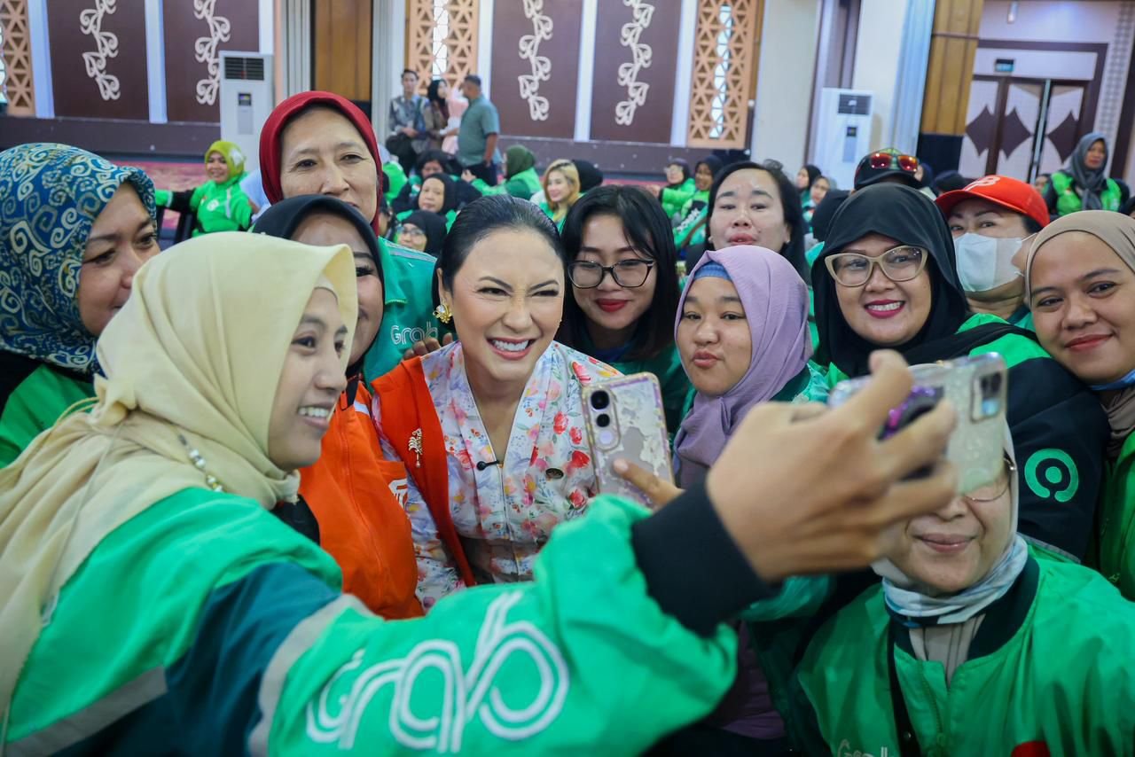 DWP KemenUMKM Berikan Apresiasi Kepada Perempuan Tangguh dari Berbagai Latar Belakang Profesi 1 WhatsApp Image 2026 04 23 at 20.46.23 1