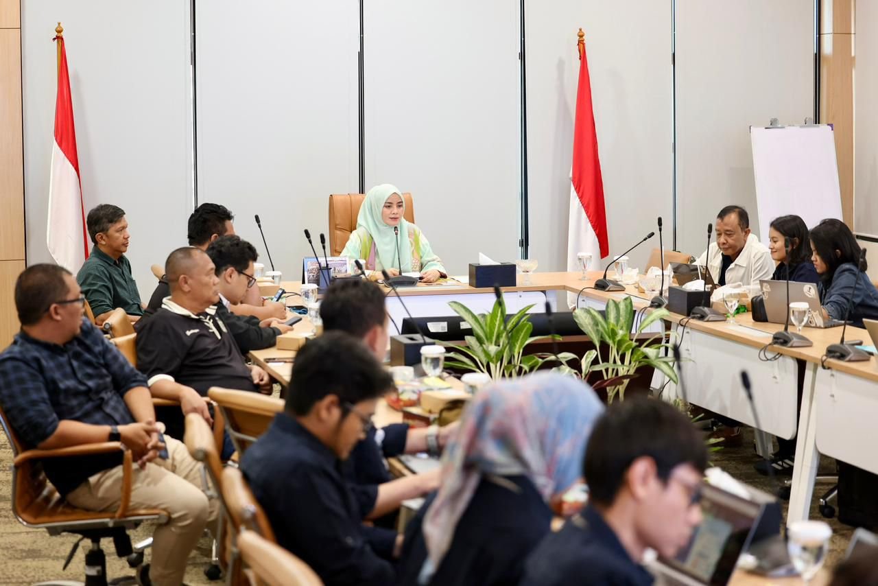 LPDB Koperasi Ajak Suporter Sepak Bola Jadi Kekuatan Ekonomi Baru 2 WhatsApp Image 2026 04 29 at 19.31.23 1