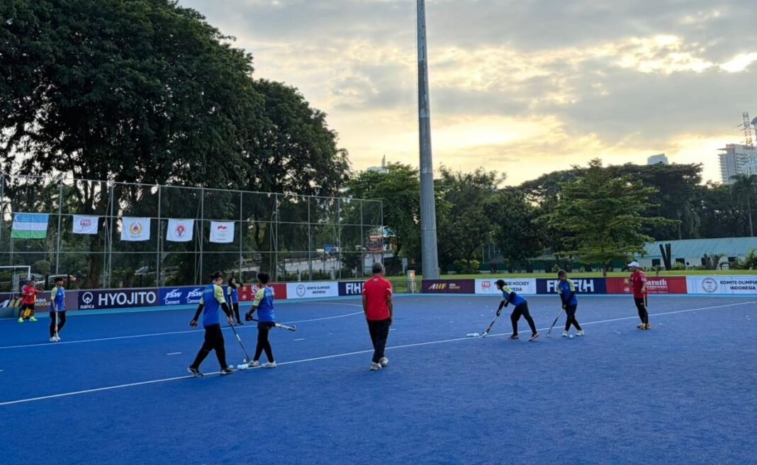 Timnas Hockey Field Putri Indonesia memastikan kesiapan penuh jelang laga semifinal Kualifikasi Asian Games 2026 menghadapi Chinese Taipei Women's Hockey Team. (Foto: FHI).