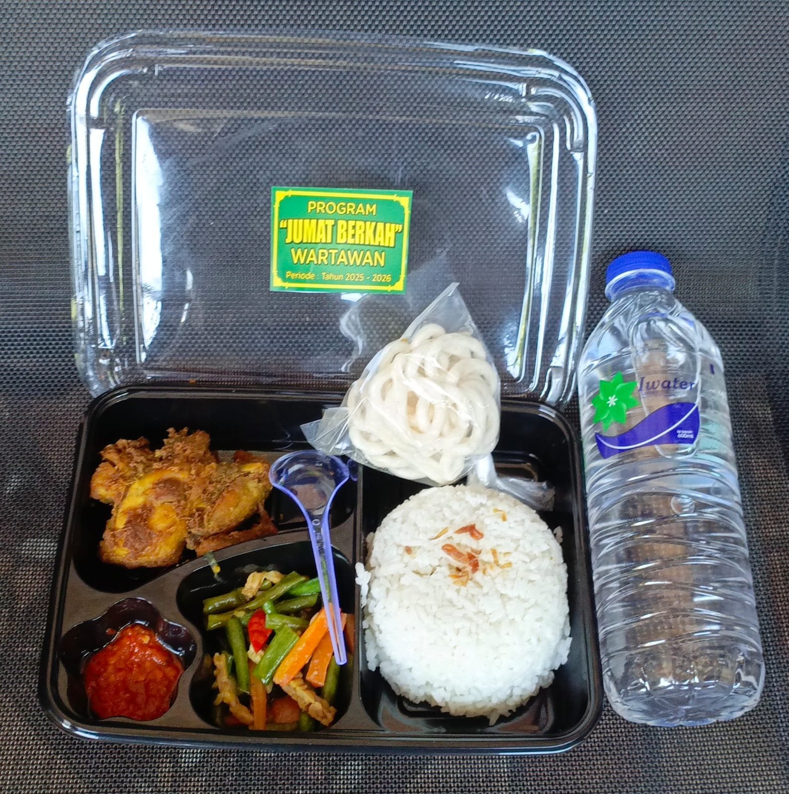 Program Jumat Berkah Wartawan Masuki Pekan ke-81, Siap Bagikan 150 Boks Nasi dan Air Mineral 2 958651eb 290b 4365 bb5d 5a67aa75548f