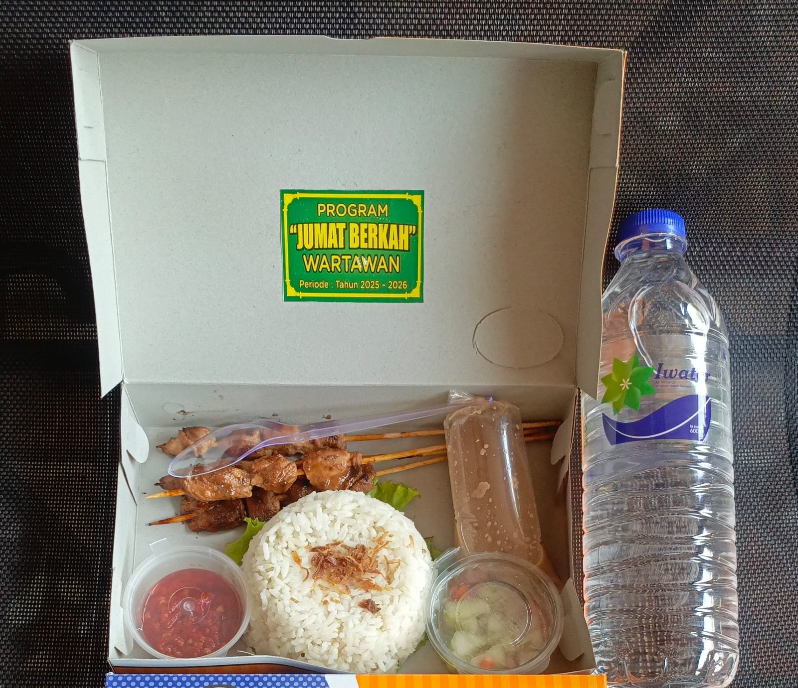 Program Jumat Berkah Wartawan Masuki Pekan ke-81, Siap Bagikan 150 Boks Nasi dan Air Mineral 1 WhatsApp Image 2026 06 23 at 11.19.19