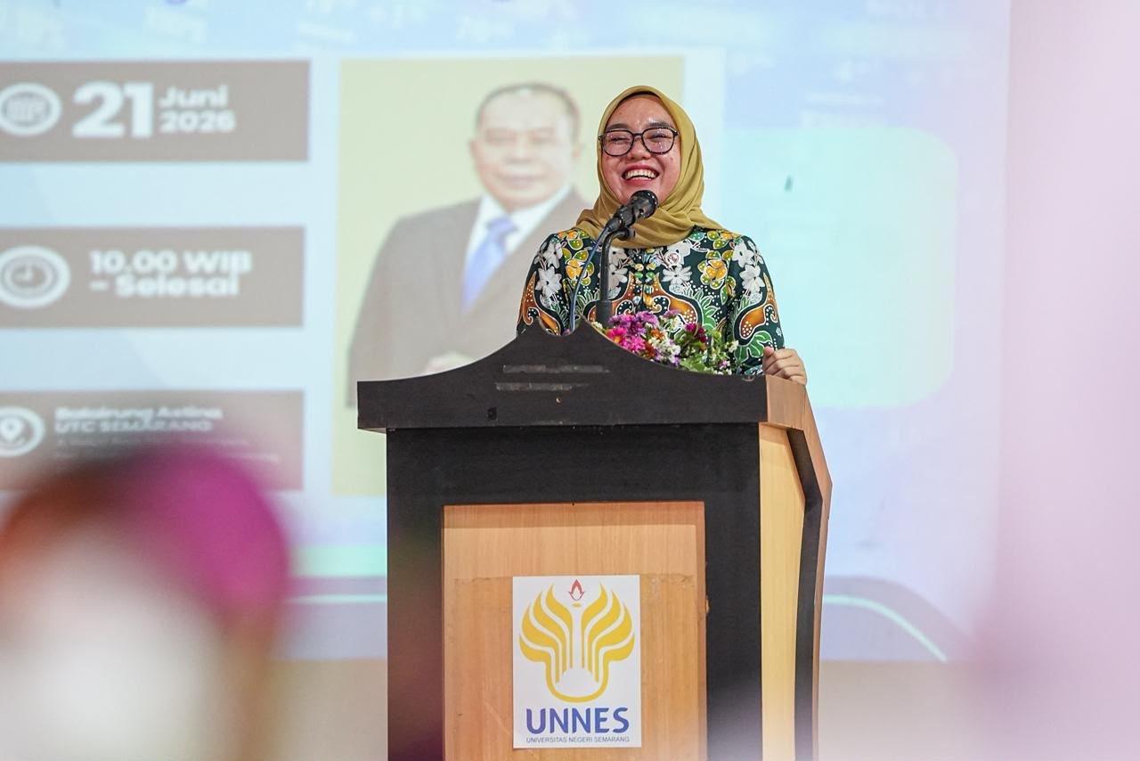 Farida Farichah Raih Penghargaan Impactful Alumni Awards UNNES 2026 1 a6676f51 a1e0 4983 9645 6c42f6c9c554