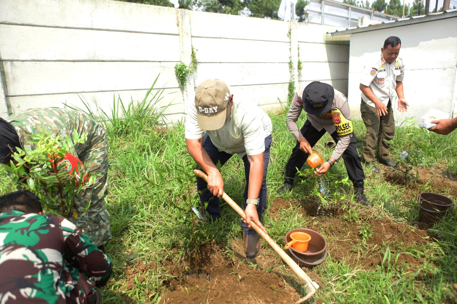 OMPA TAPAL, PWI Jaya dan PT PMC Tanam 5.000 Pohon 5 f2df042c 8574 4b01 a987 2e4dd1401f62