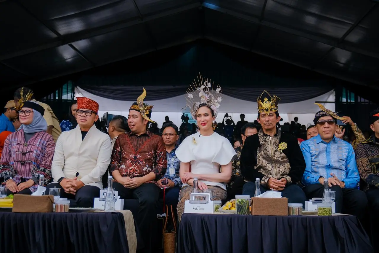 Widiyanti Putri Wardhana Apresiasi Jember Fashion Carnaval 2026, Dinilai Perkuat Pariwisata dan Gerakkan Ekonomi Daerah 1 6a6615665bd0a479634618